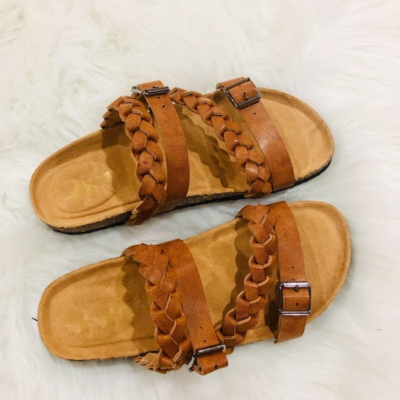 Best seller ⭐️5⭐️TAN BRAIDED SANDALS- Shoe - Picture 3 of 4